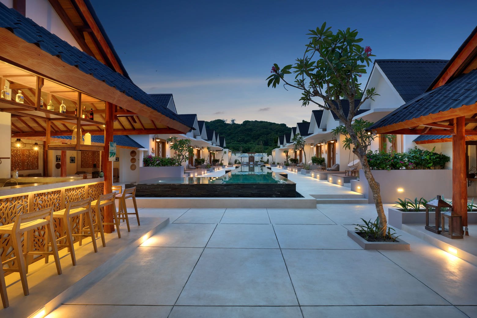 Ponte Villas at sunset, Gili Trawangan
